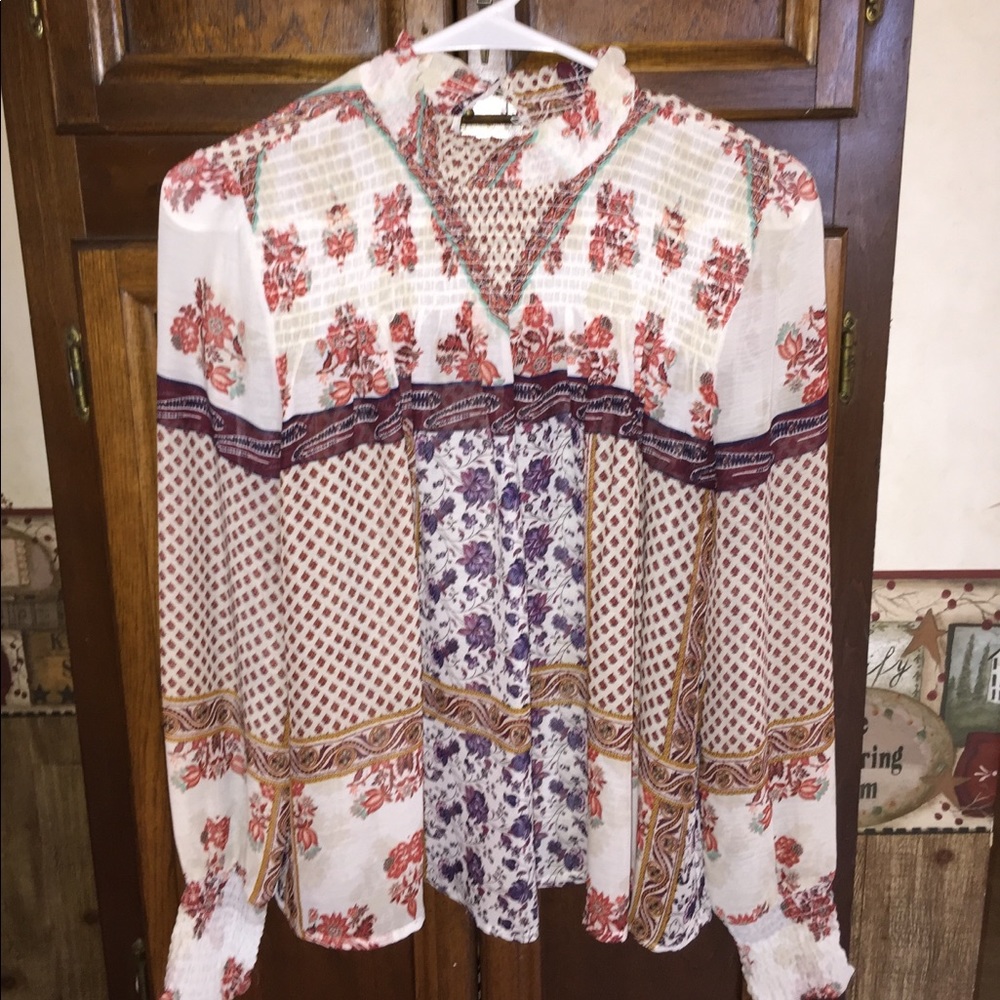 Long sleeved blouse